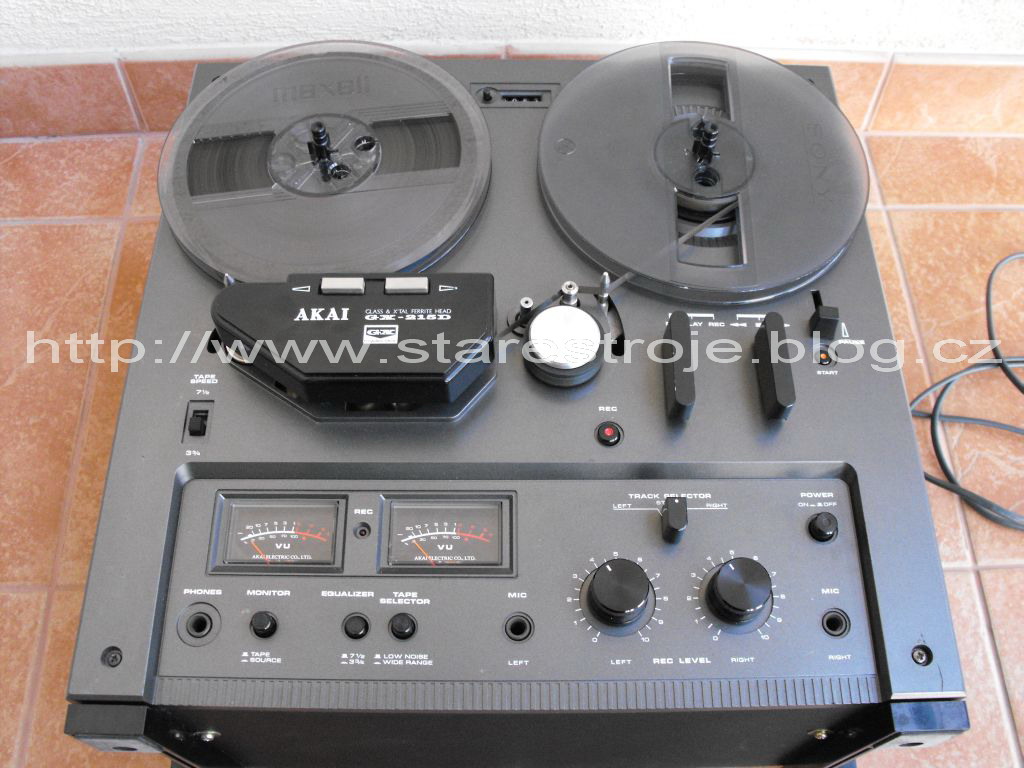 akai7