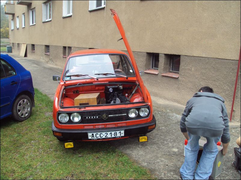 001_094046_Vasek