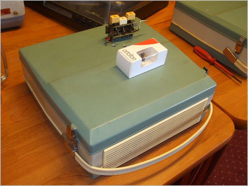 0955V23